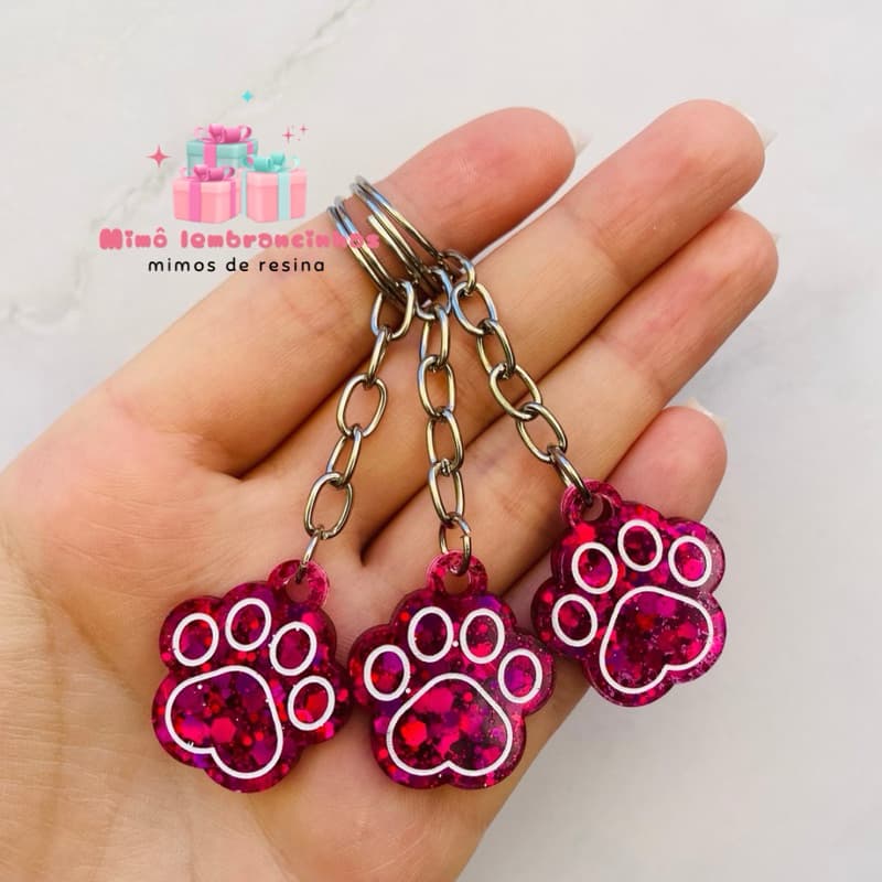 Mini chaveiro patinha pet em resina | Lembrancinha para pet shop e clínica veterinária | Kit 10 a 20 unidades
