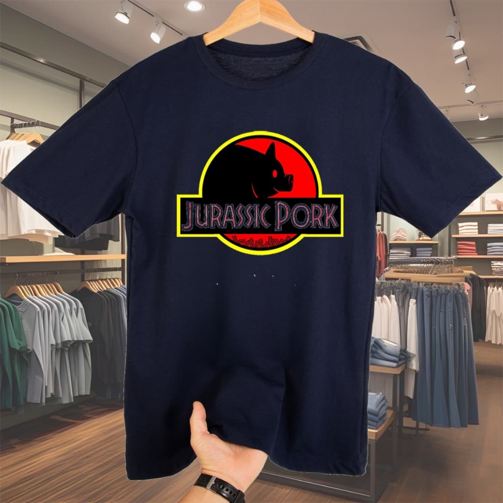 Camiseta Unissex Estampa Piada JURASSIC PORCO 100% Algodão Várias Cores Envio Já