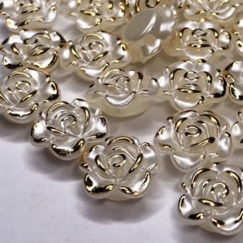 Rosa Passante  Com Detalhes Dourado 18mm Artesanato e Bijuterias