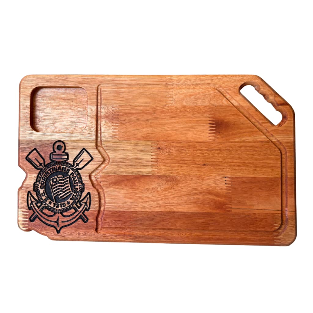 Tábua de Carne Brasão Times Entalhado Madeira de Eucalipto - 27cm x 45cm Tábua de Corte com Alça
