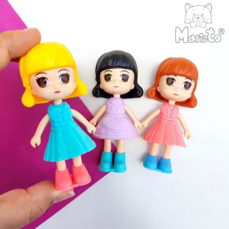 Kit 3 Mini Brinquedos Bonecas de Vestido