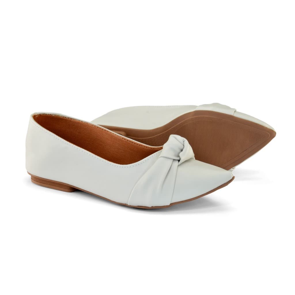 Sapato Feminino Mocassim bico fino Super em Alta, Confortável um toque a mais de elegância e muita versatilidade para se