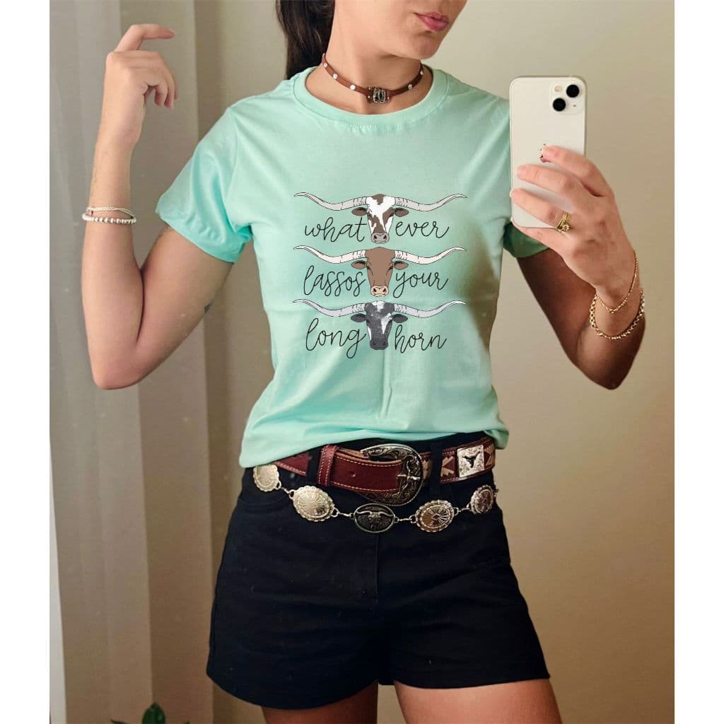 Camiseta Feminina Modelo Baby Look Estilo Country chifres Boiadeira Estilosas