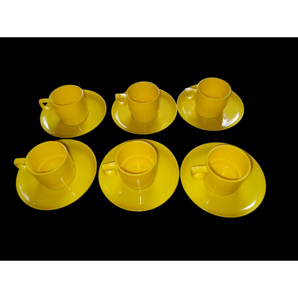 Jogo de 6 Xicaras de café de Plástico reforçado com 6 pires - conjunto com 6 xicaras e 6 pires coloridos