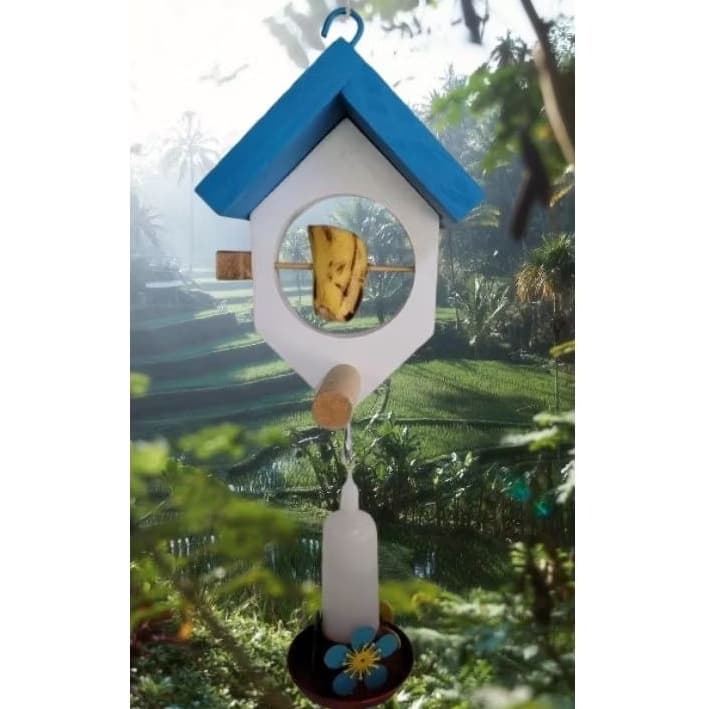CASINHA DE PASSARINHO COM SUPORTE PARA FRUTAS  E BEBEDOURO PARA BEIJA FLOR