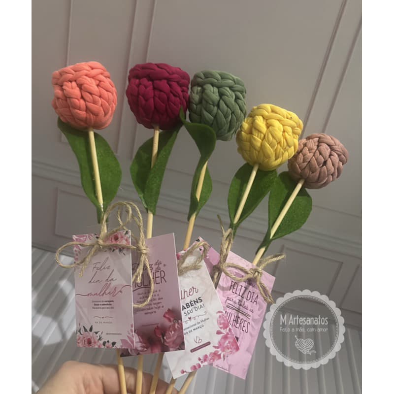 Tulipas de crochê Lembrancinha Dia da Mulher, Dia das Mulheres, Dia das Mães, Outubro Rosa