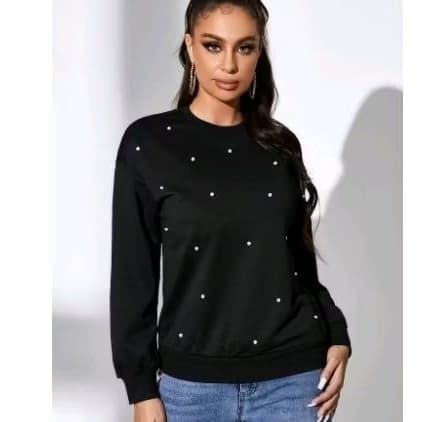 Blusa Feminina de Inverno Preta com Pedraria – Tamanho G, Quentinha e Elegante