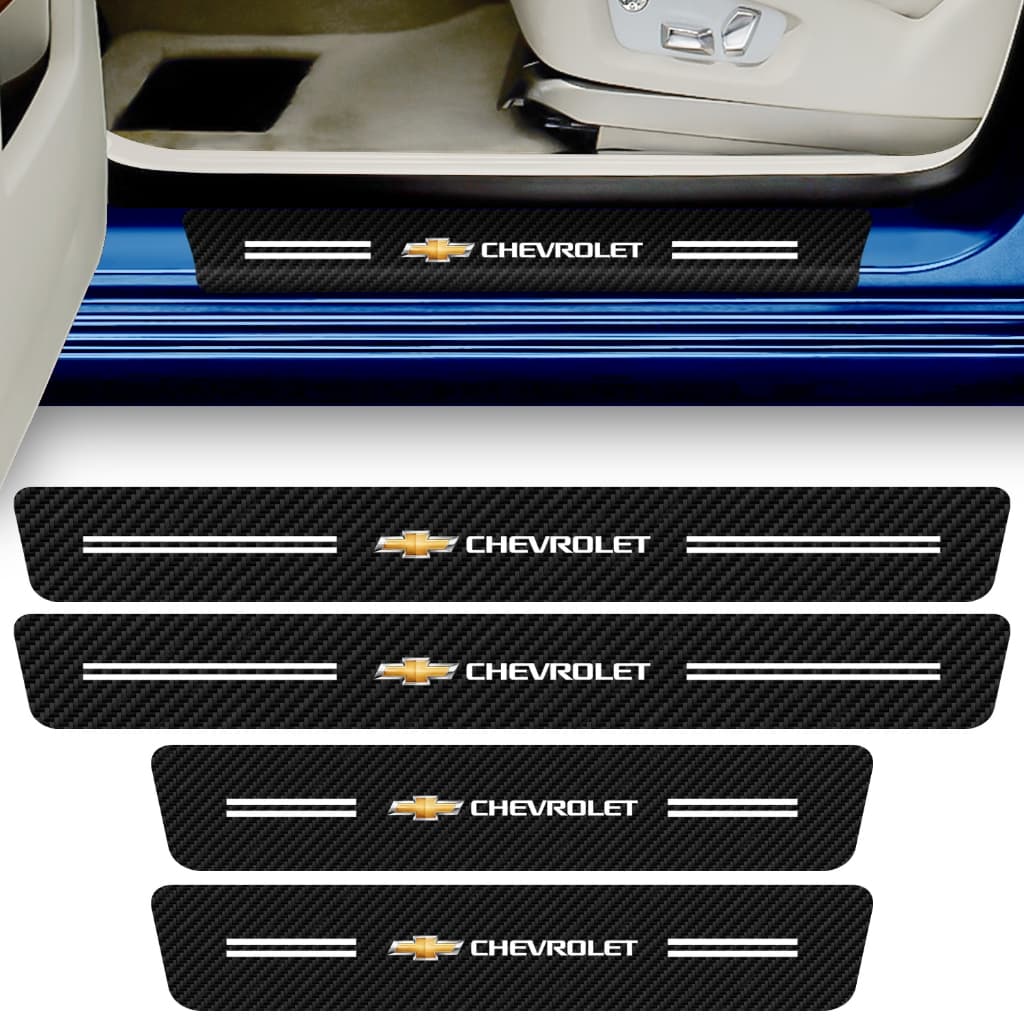 Kit 4 Adesivo Soleira de Porta Carro Compatível Chevrolet Proteção Fibra Carbono Anti Arranhões