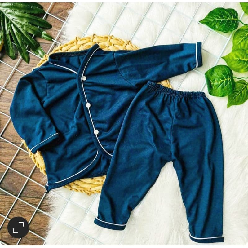Pijama de bebê menino blusa com botões e calça fresquinha fofo
