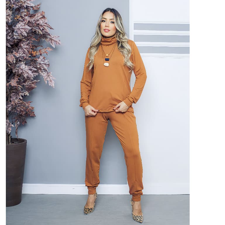 Conjunto Feminino outono/inverno calça jogger, cintura e Gola alta em Moletinho