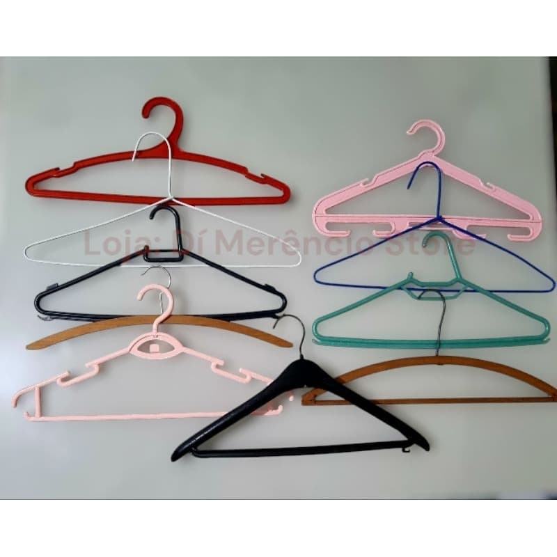 Lote com 40 Cabides Adulto