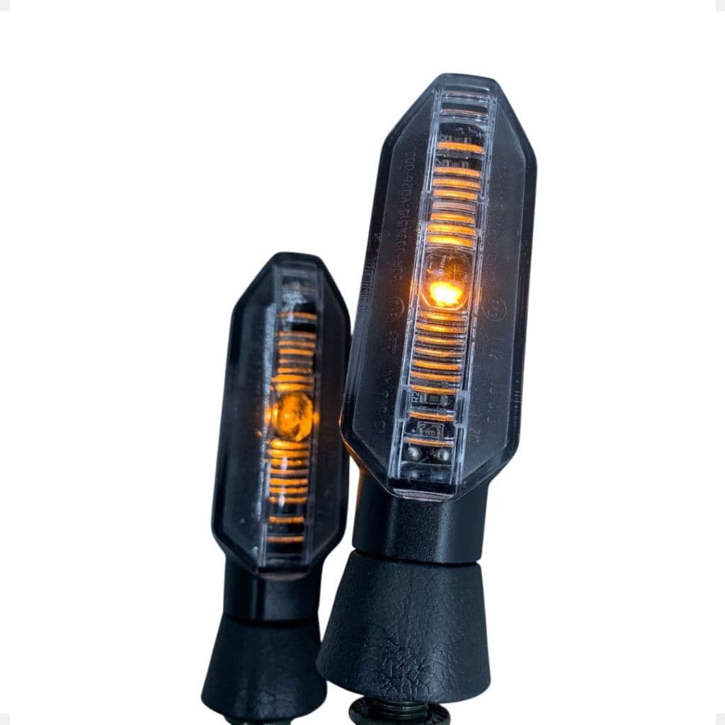 Par Pisca Led Seta Cb Twister 250 Parafuso Cg Titan Fan Ybr Xre 125 150 Honda Moto -- Par 2un