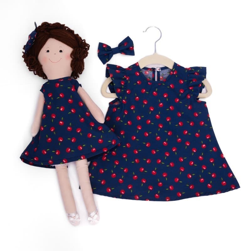 Kit Vestido infantil  com boneca de pano e laço
