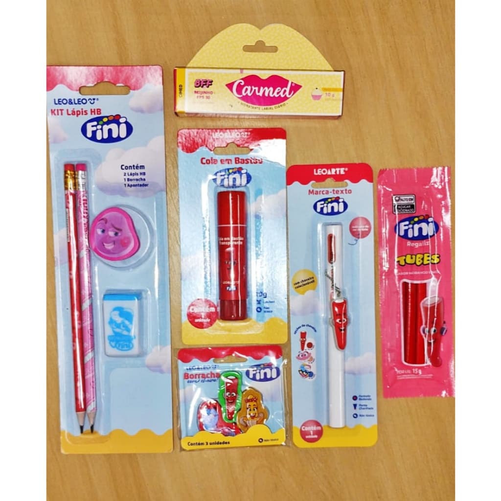 Kit Escolar Fini - 2 Lápis HB + 4 Borrachas Fini + Cola Bastão Fini + Marca Texto + Carmed Fini