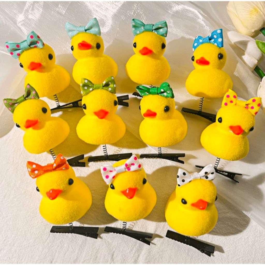 100 PCS Grampo presilha de Patinho para crianças anime enviar aleatório