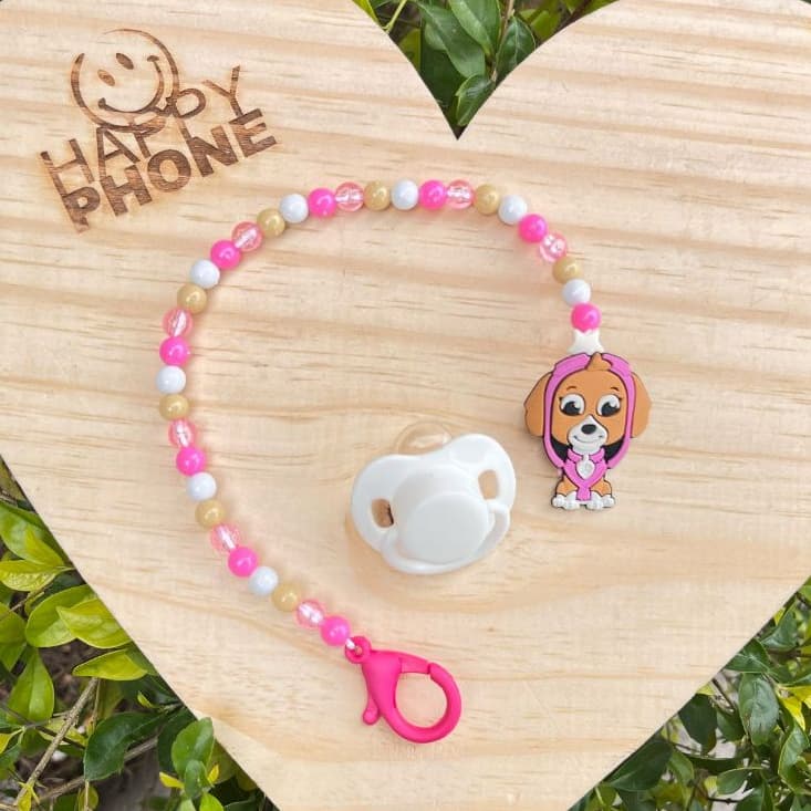 Presilha Pregador/ Prendedor de chupeta para menina com nome minnie moana sky