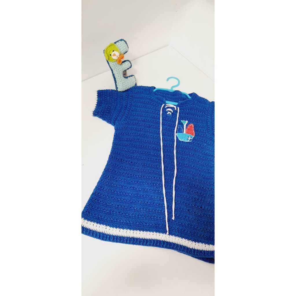 Camisa Infantil em Crochê Na Cor Azul Com Tema De Marinheiro