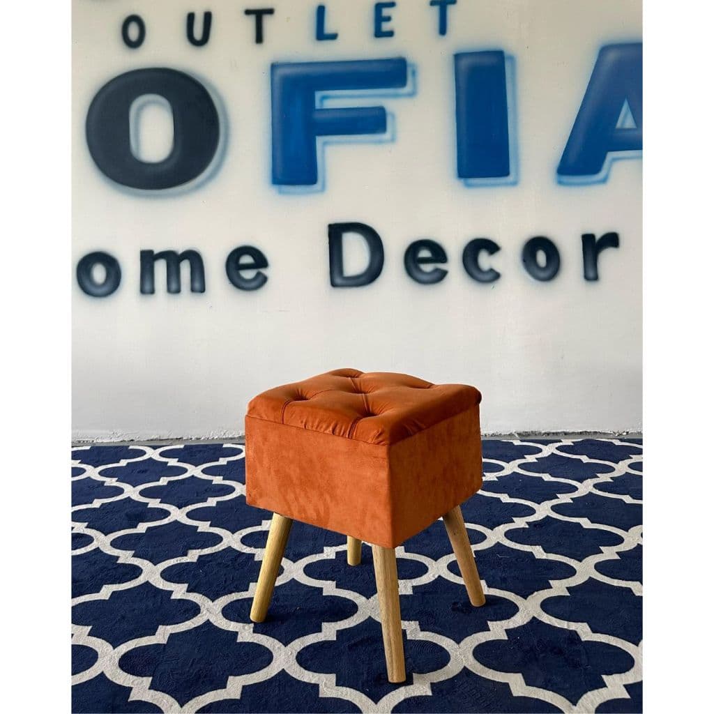Puff Quadrado Resistente Retro Tecido Veludo Pé Madeira