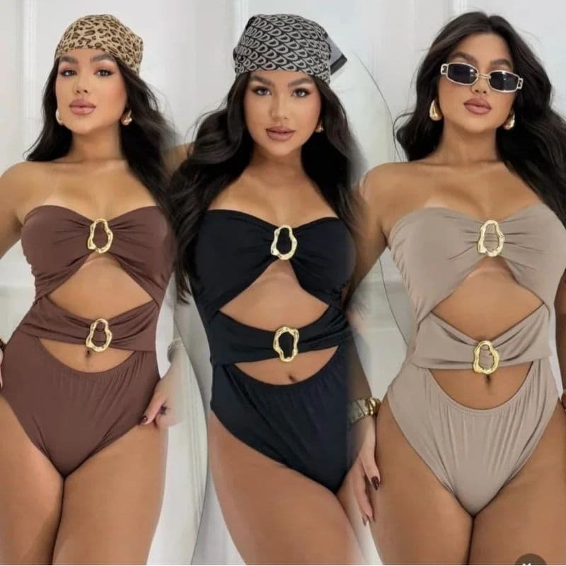 Body Feminino Maiô Abertura Detalhe Fivelas Tomara que Caia