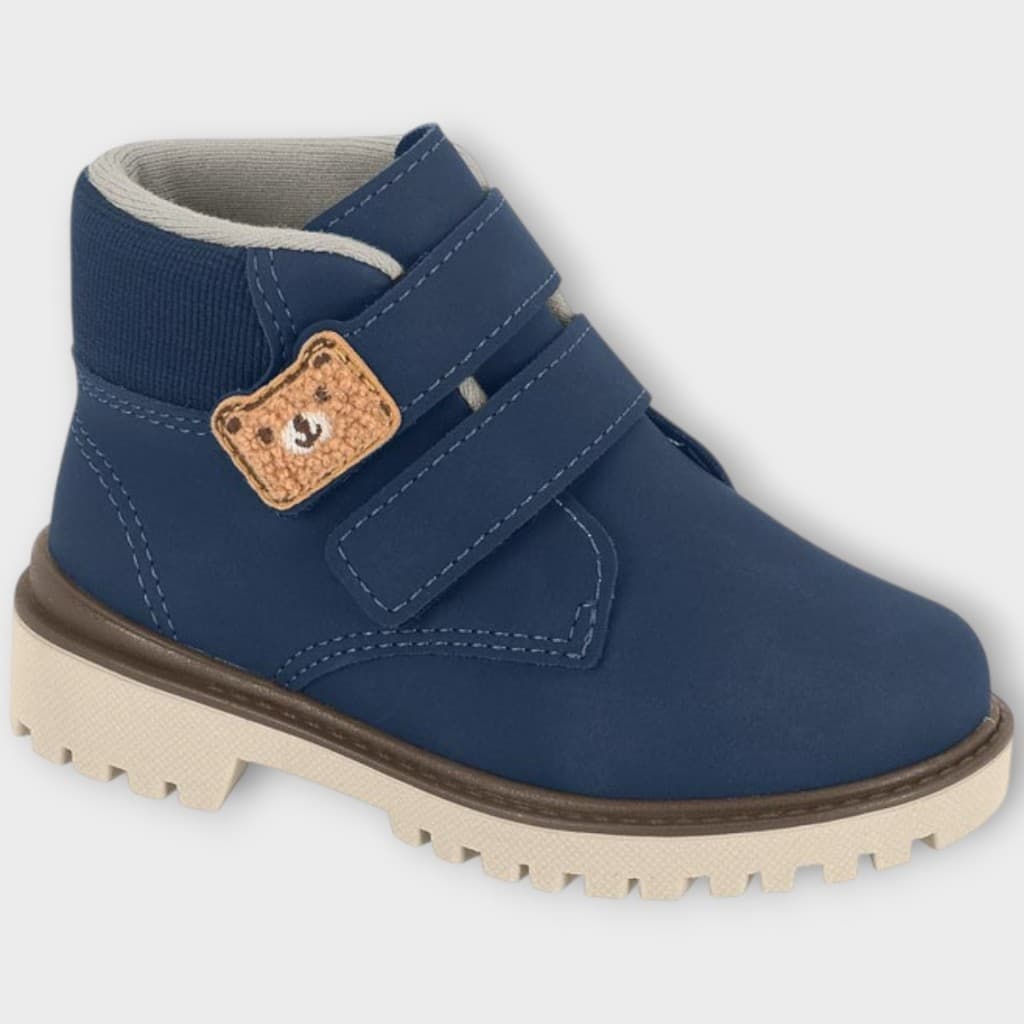Bota Infantil Coturno Molekinho Conforto Estilo Tiras Auto Colantes Aplique Ursinho Fofo Fácil Calce