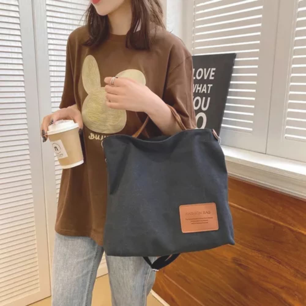 Bolsa Feminina de Lona Alça de Ombro e Transversal Estilosa e Espaçosa