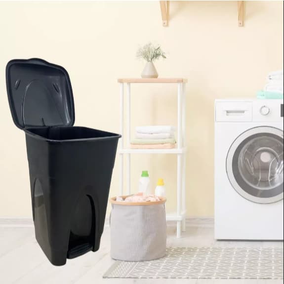 Lixeira De Pedal Resistente Preta 65 Litros Plástico Reforçado Anti Odor Residência E Comércio.