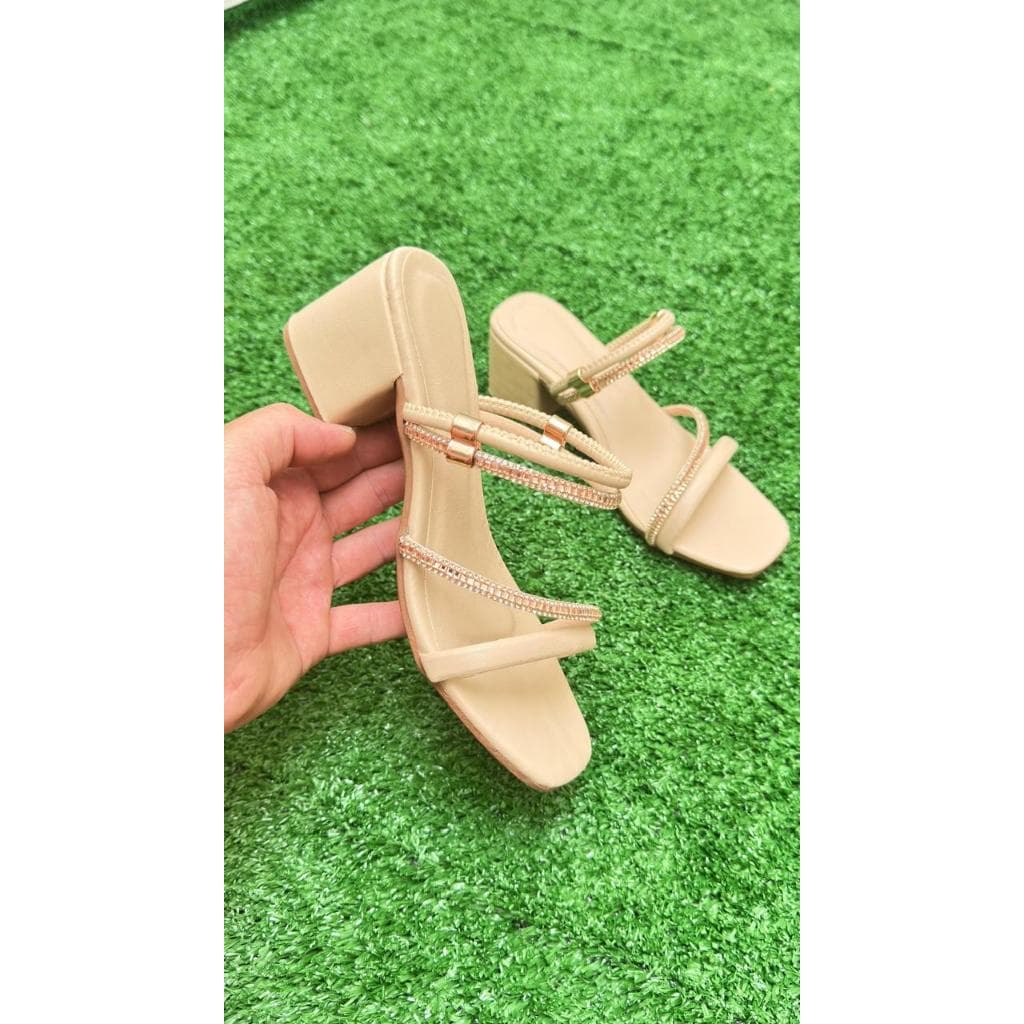 Sandalia salto com strass duas formas de usar
