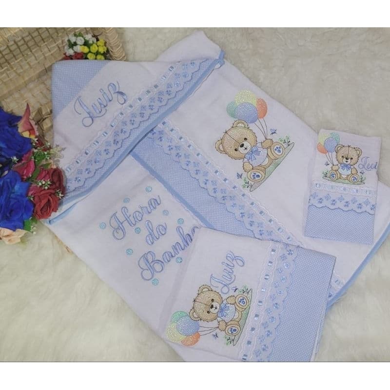 kits toalha capuz fraldas e panos de boca personalizado
