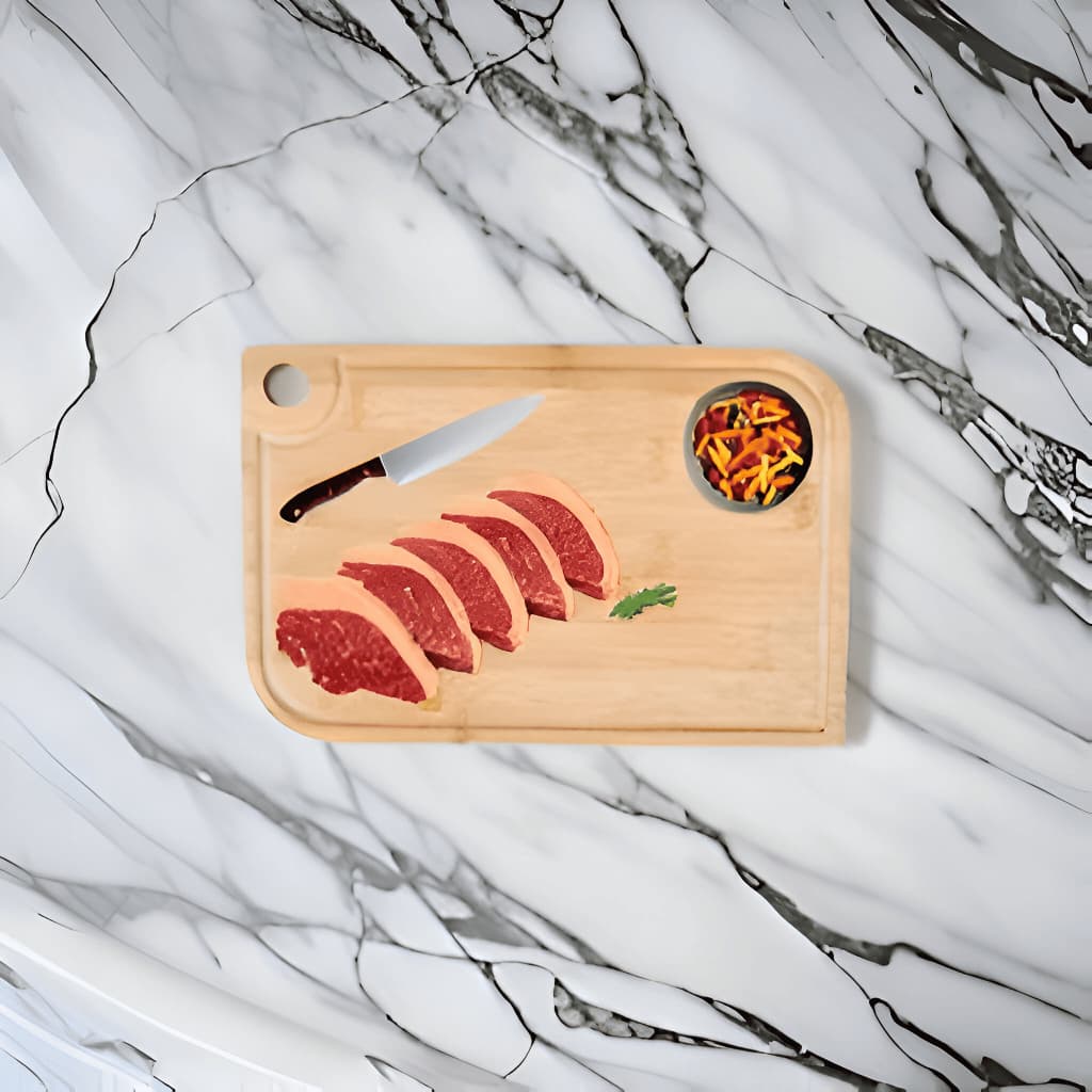 Tábua De Bambu P/ Cozinha Em Geral Cortar Carne Legumes 33cm Cor Marrom Liso Churrasco