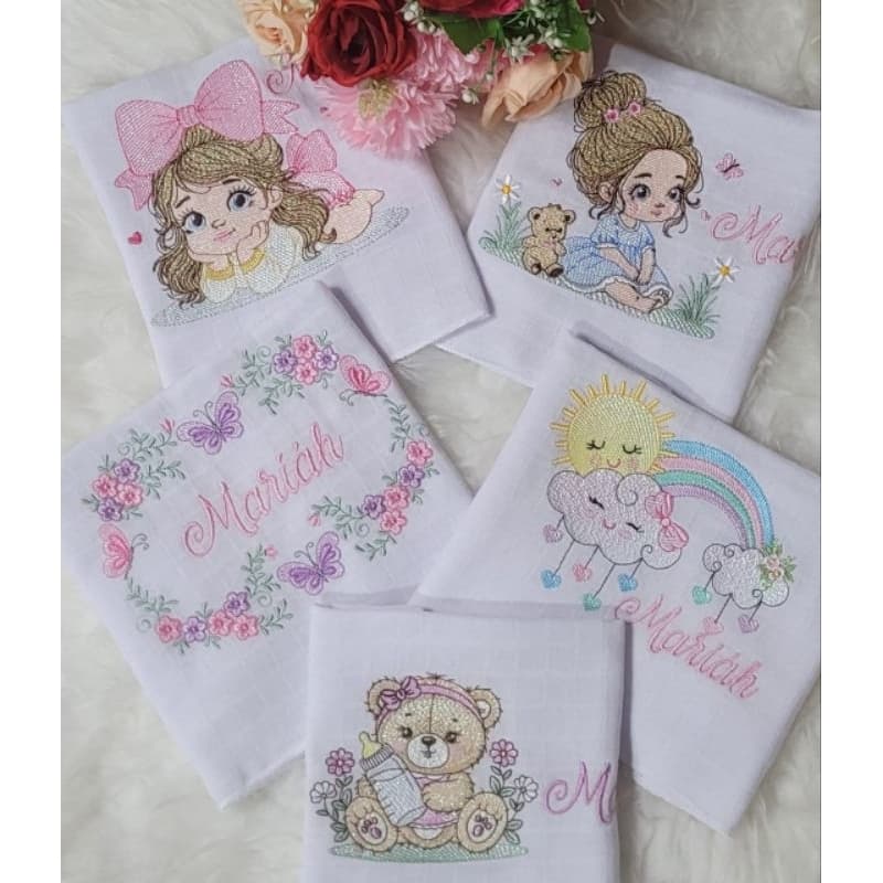 fraldinhas de boca 35x35 personalizadas