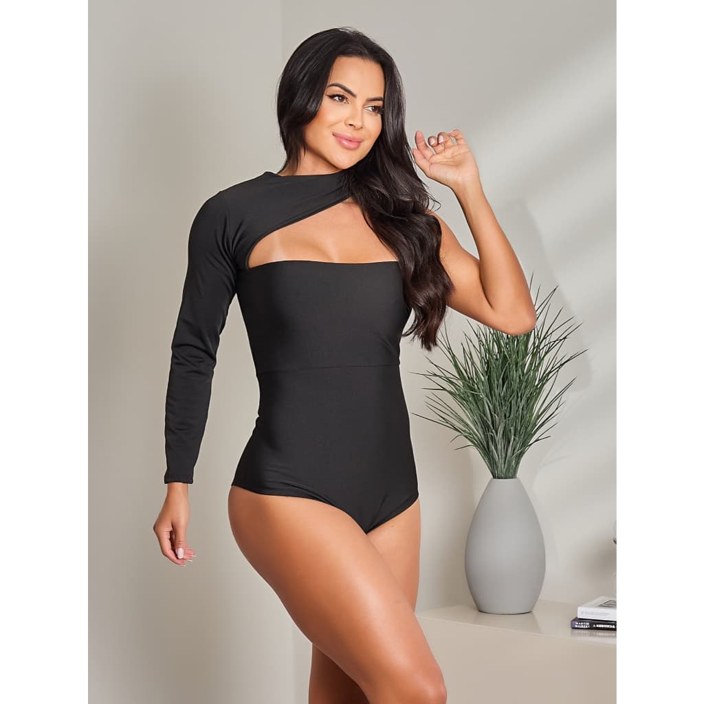 Body Feminino Detalhe No Busto Com  Uma Manga Ombro Nu Festa