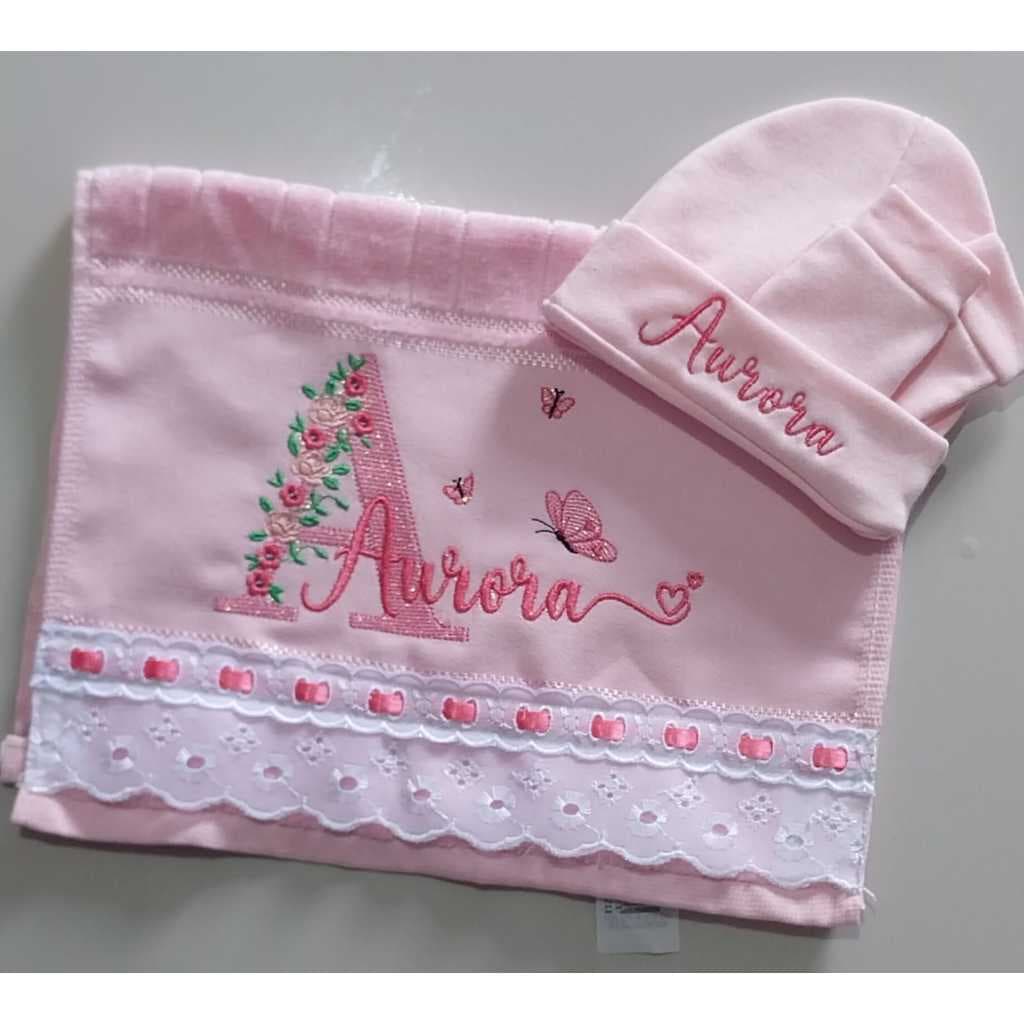 toalha  de boca e touca com luva bebê  algodão saida maternidade toalha de mão bordada com nome.🤩