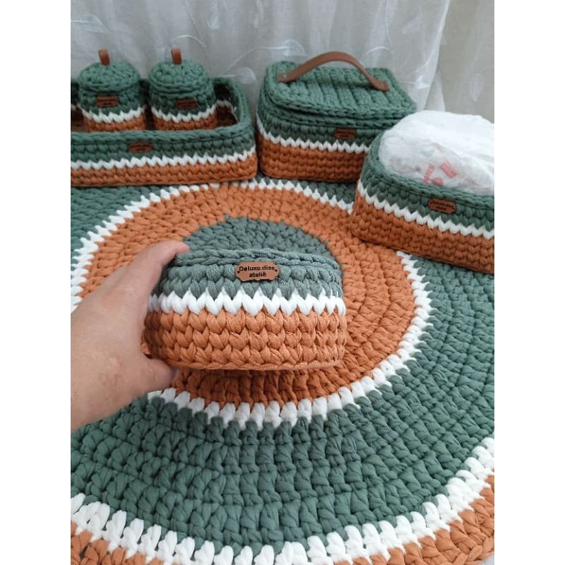 kit de higiene para bebês completo em crochê fio d malha cm 6 peças + tapete
