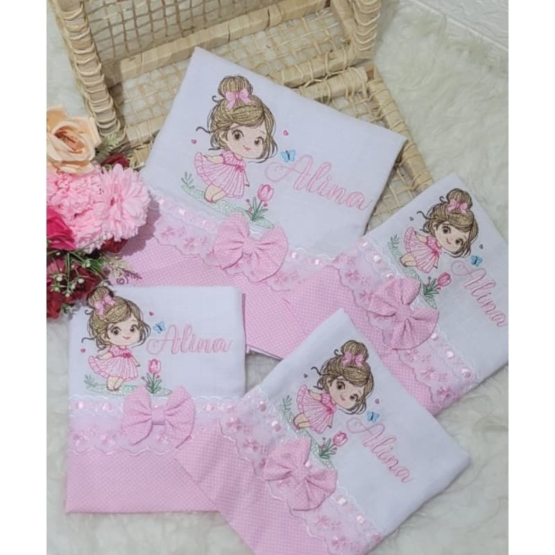 fraldas 70x70 e panos de boca 35x35 personalizadas