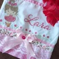 Fralda de passeio personalizada com barrado em tecido