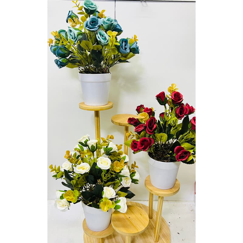 1 buque de mini butoes rosa artificial com vaso de práticao  balde altura 27cm