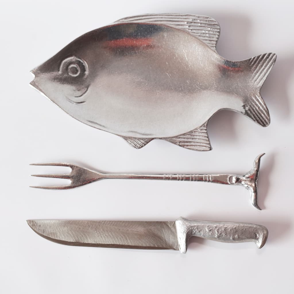 Kit Churrasco Completo –Travessa Petisqueira, Garfo Tridente e Faca Artesanal