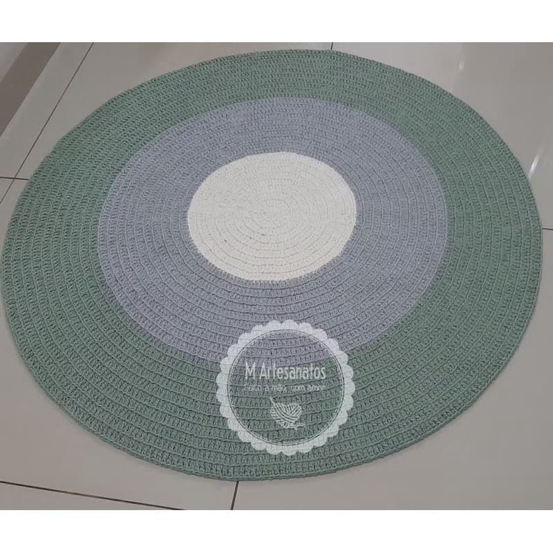 Tapete redondo de crochê quarto bebê infantil cinza verde e off white