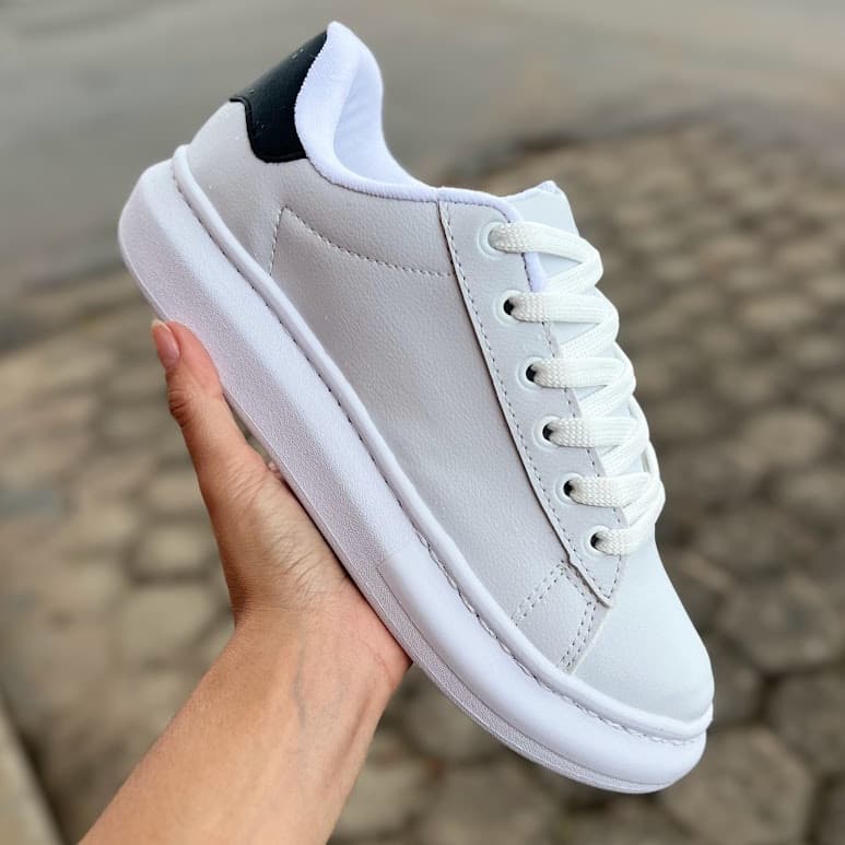 Tênis Casual Branco Masculino Confortável e Estiloso Numeração especial 38 ao 45 trabalho escolar