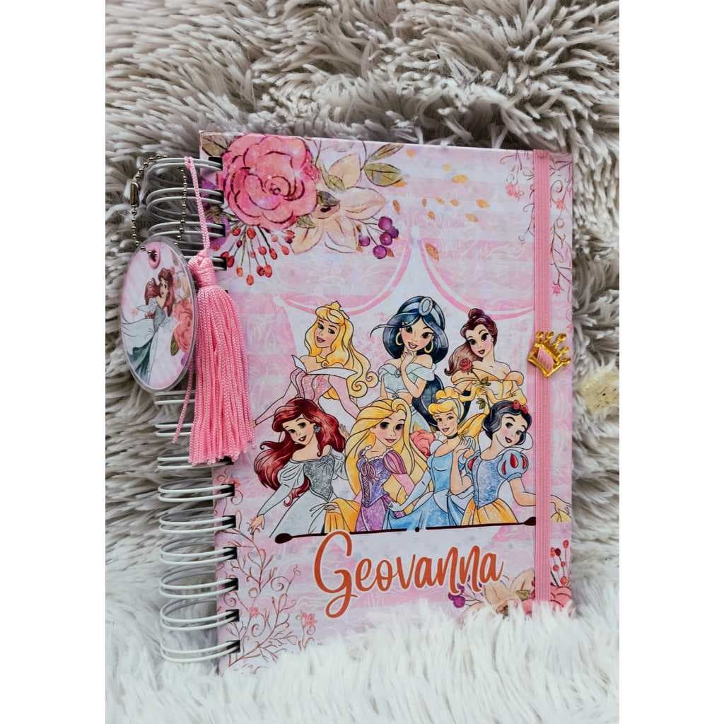 Agenda 2027 princesas, agenda escolar, personalização com nome. ENVIO RÁPIDO