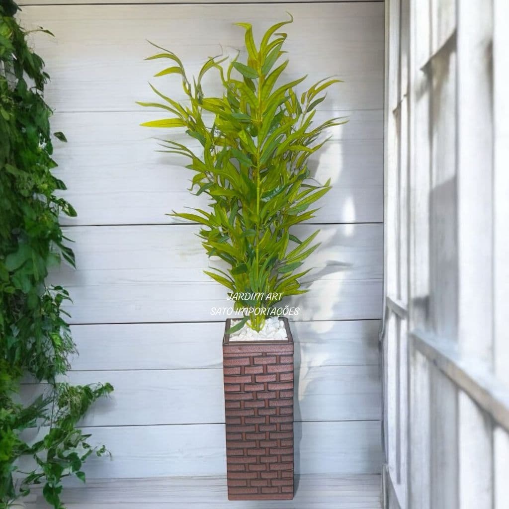 Bambu da Sorte Artificial com Vaso Artesanal – Feng Shui, Equilíbrio e Prosperidade