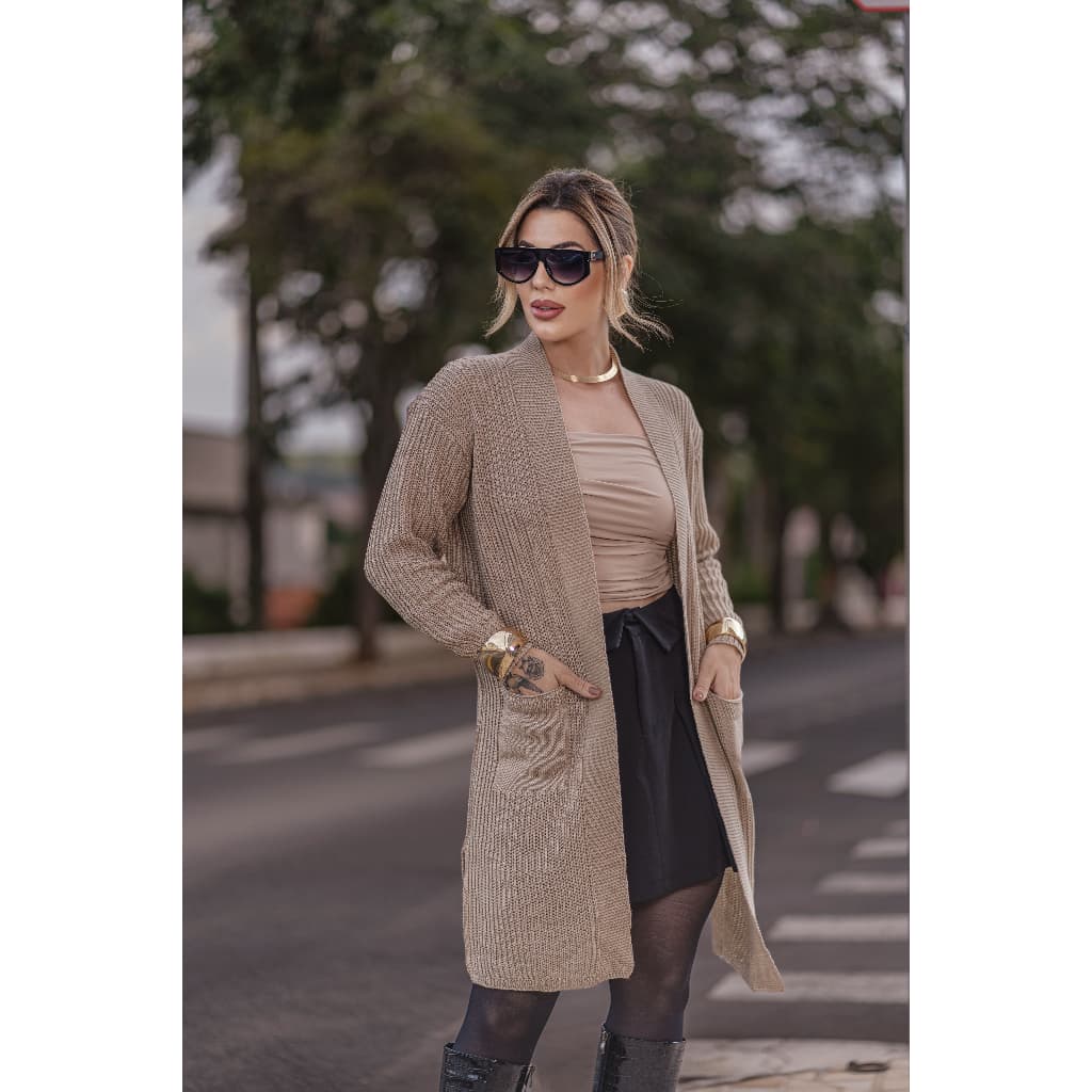 Casaco Cardigan Clássico Feminino de Tricot Longo c/ Bolso Fendas Laterais Ponto Pérola Moda Inverno
