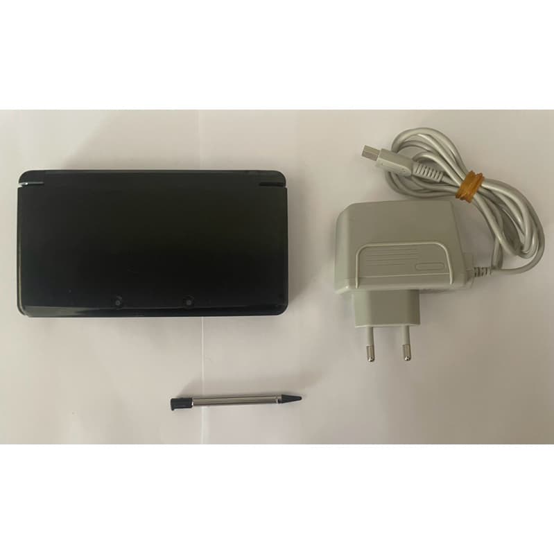 Nintendo 3ds + Jogos é emuladores