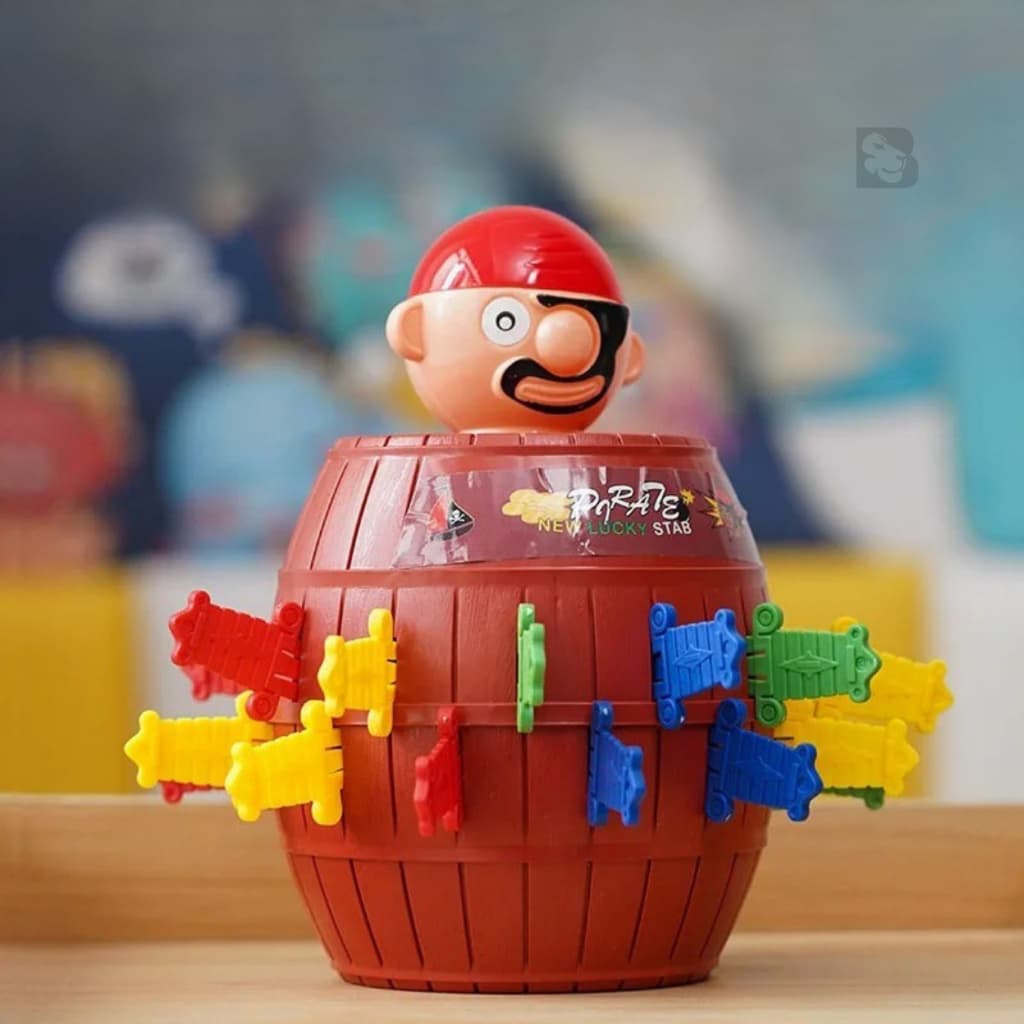 Jogo De Mesa Barril Pula Pirata Pequeno ou Grande Jump Adagas Brinquedo Infantil Diversão Criança