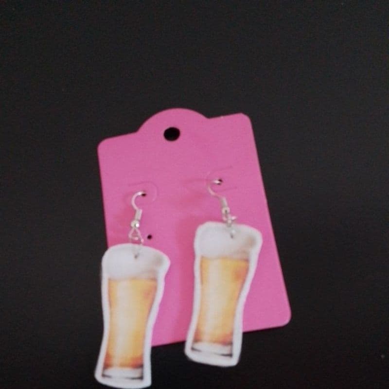 Brinco descart copo de cerveja