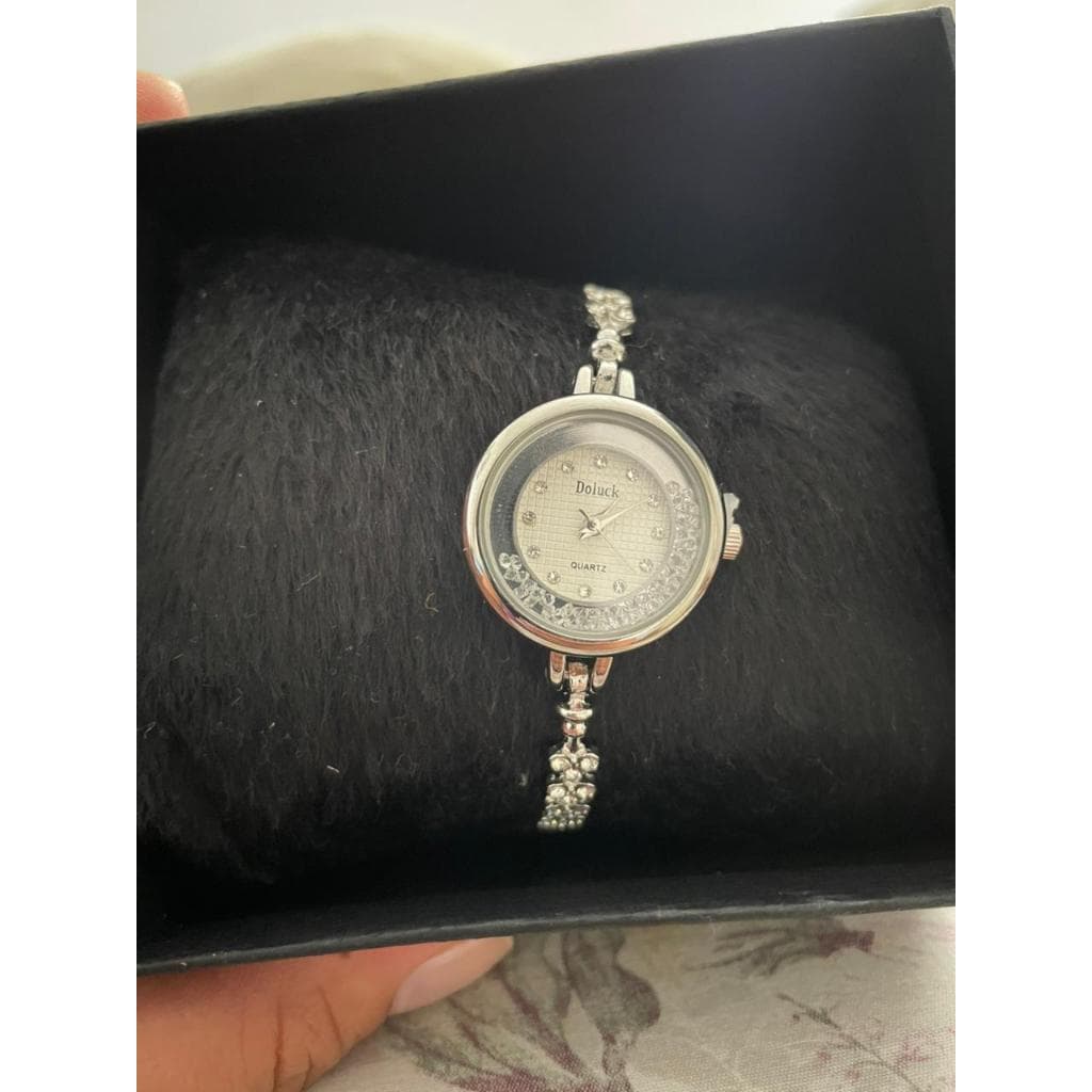 Relógio Luxo Feminino Pulseira p/ presente dias das mães, namorados, natal