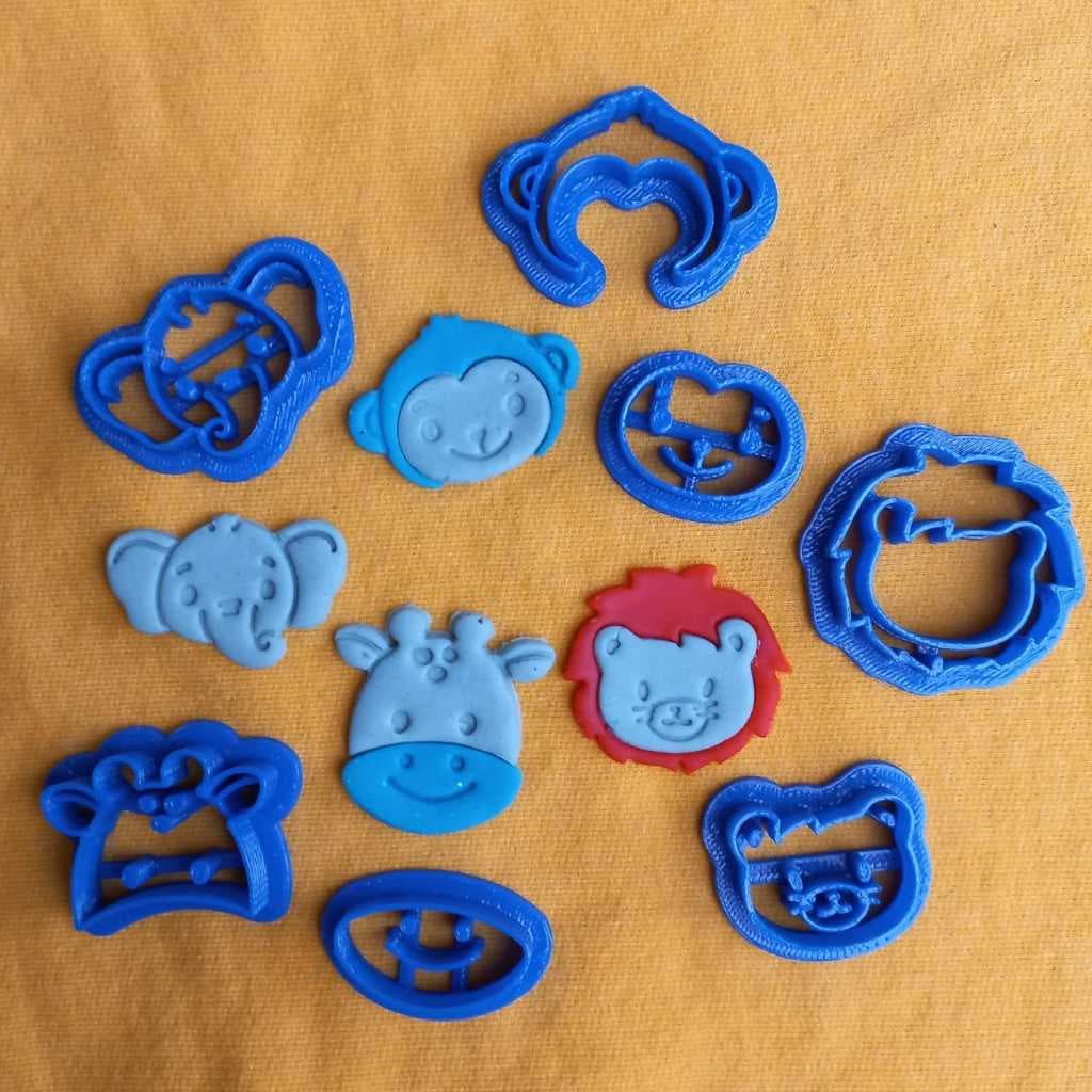 Mini Cortadores para Pasta Americana e Topo de Brigadeiros - Kit Animais do Safari - 3 ou 5CM
