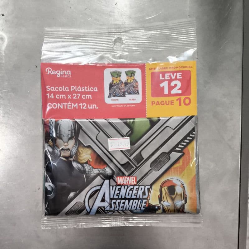 Sacola plástica Vingadores 12 unidades lembrancinha avengers