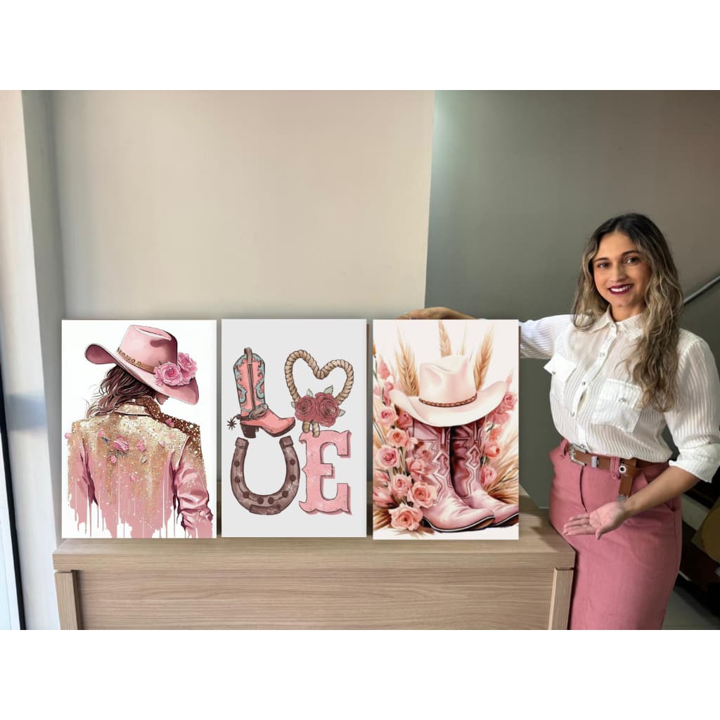 Quadro decorativo kit 3 peças cowgirl country chapéu bota boiadeira decoração feminina rosa quarto