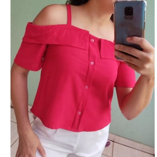 Blusa feminina Cropped ciganinha com alça com manga detalhe botões